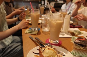 第１回お菓子委員会ランチ会　in AKcafe　スペシャルランチ＆豪華プチスイーツ（前半）